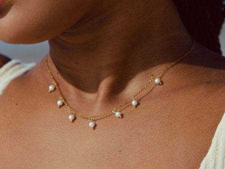 Pearl Droplet Necklace Online