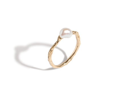 AURATE X KERRY: Venus Organic Pearl Gold Ring For Cheap