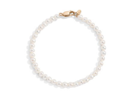 Classic Pearl Bracelet For Sale